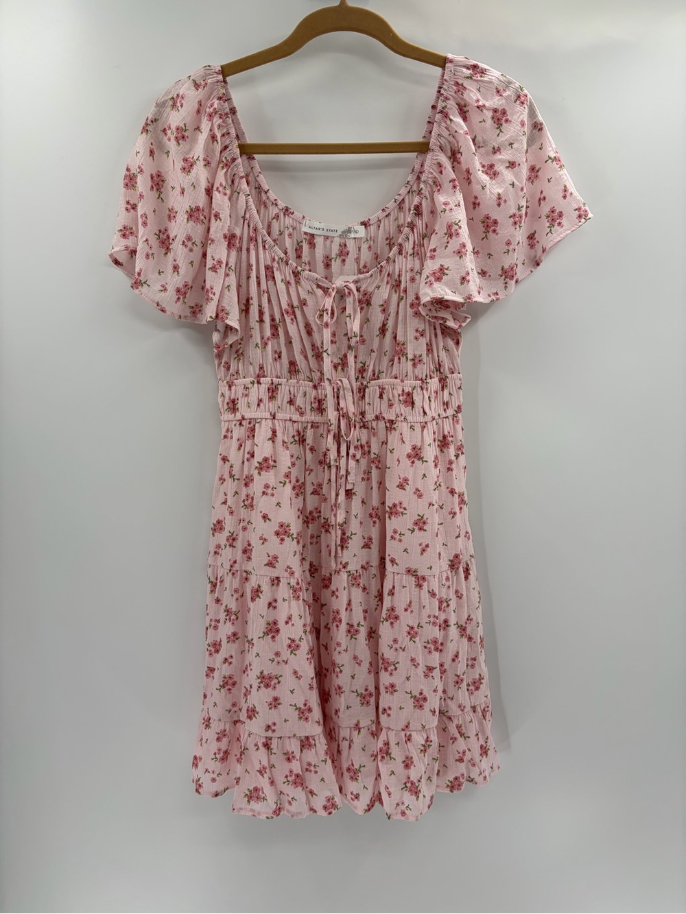 Altar’d State Pink Floral Mini Dress boho Flutter Sleeve Cottagecore large NWT